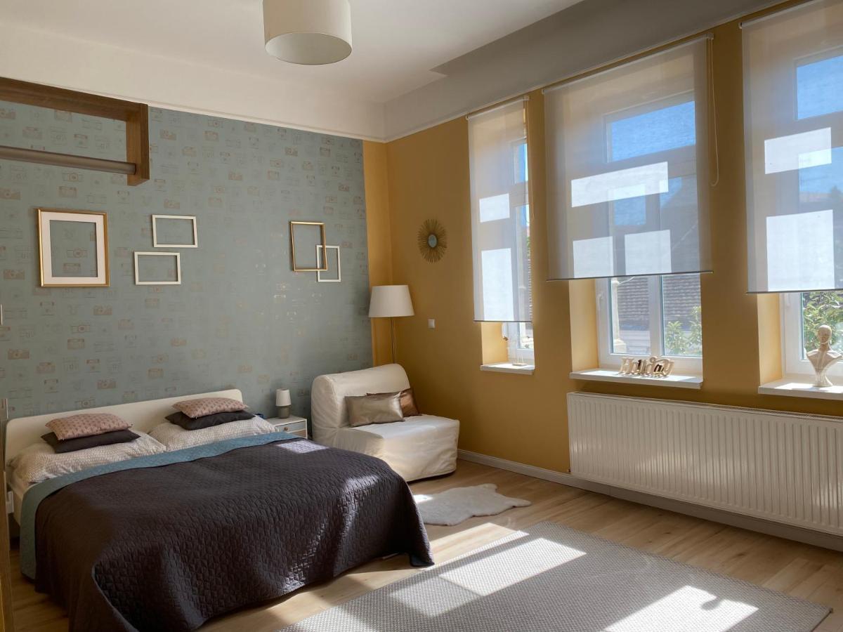 Studio 18 Sopron Extérieur photo