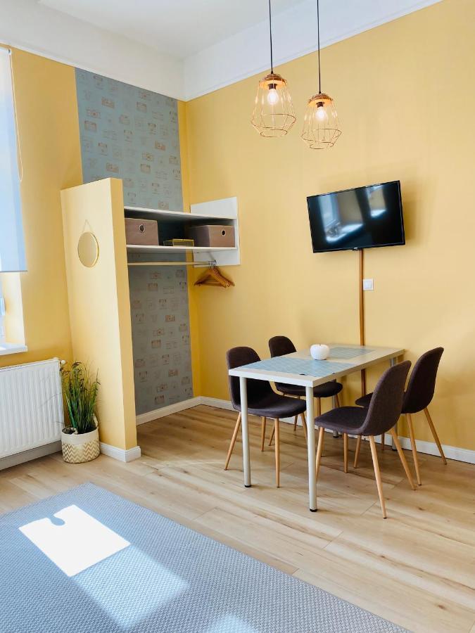 Studio 18 Sopron Extérieur photo