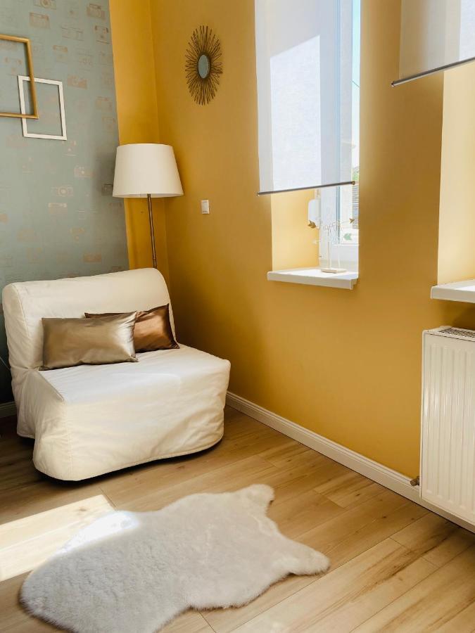 Studio 18 Sopron Extérieur photo