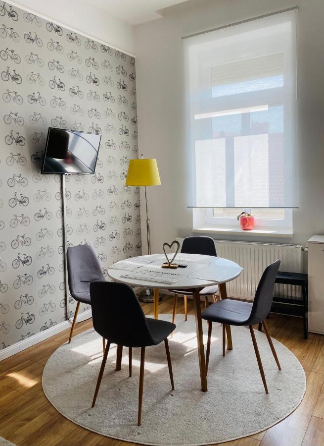 Studio 18 Sopron Extérieur photo