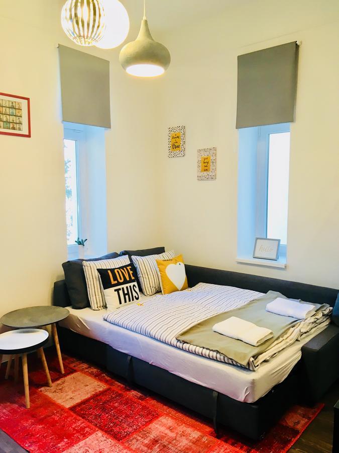 Studio 18 Sopron Extérieur photo
